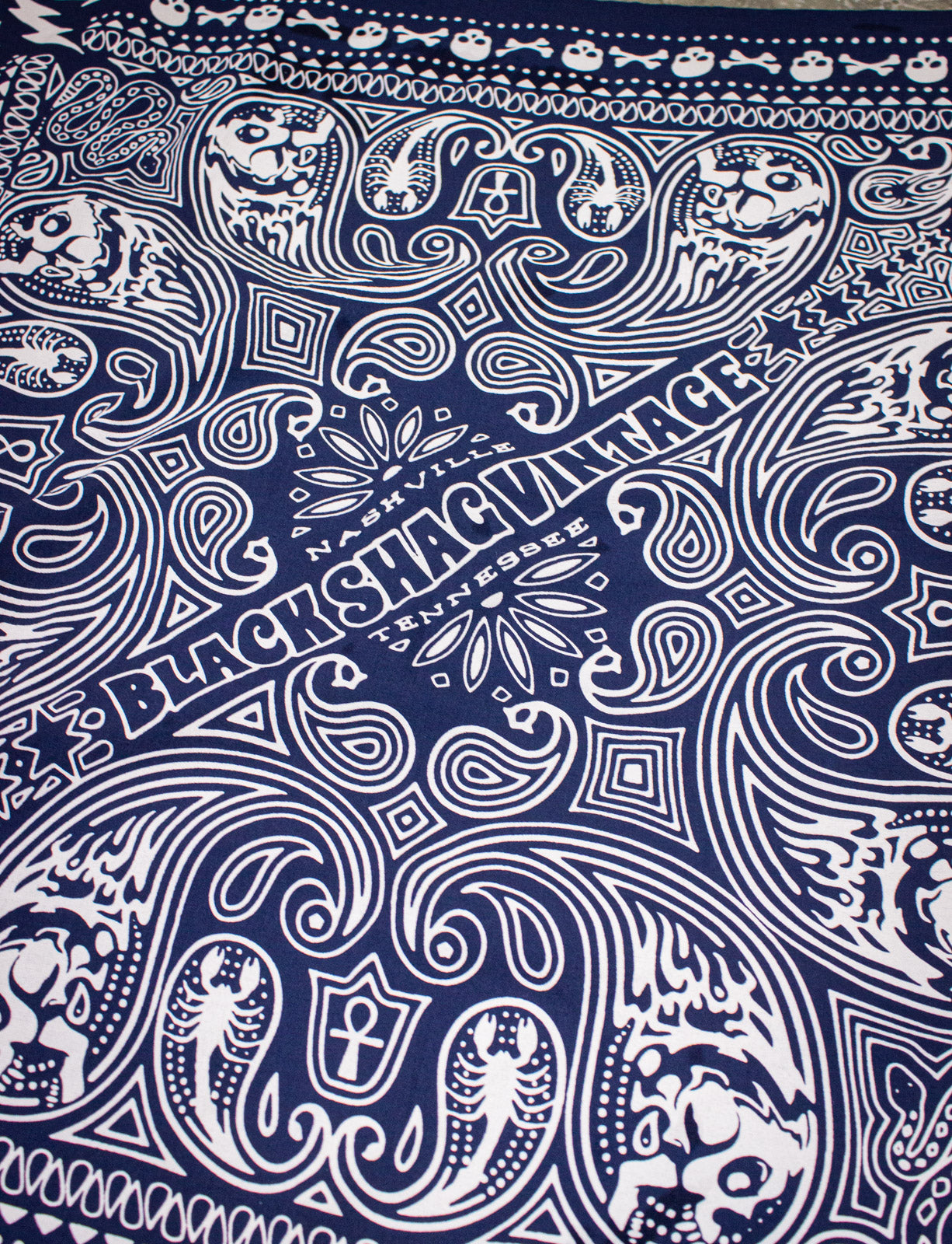 Black Shag Vintage Bandana Blue/White