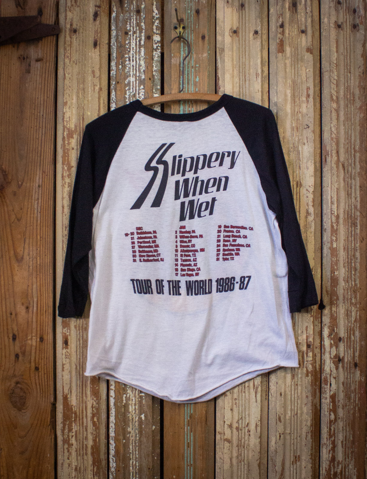 Vintage 86-87 Bon Jovi Slippery When Wet Concert Raglan Black/White Large