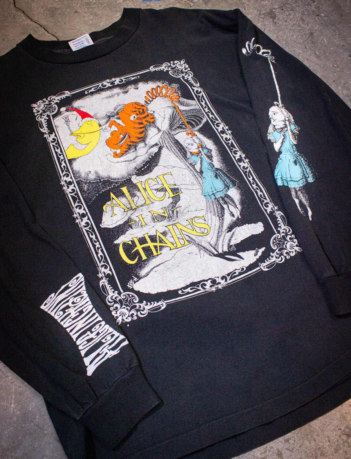 Vintage Alice In Chains Alice In Wonderland Long Sleeve Concert T Shirt 1992 XL