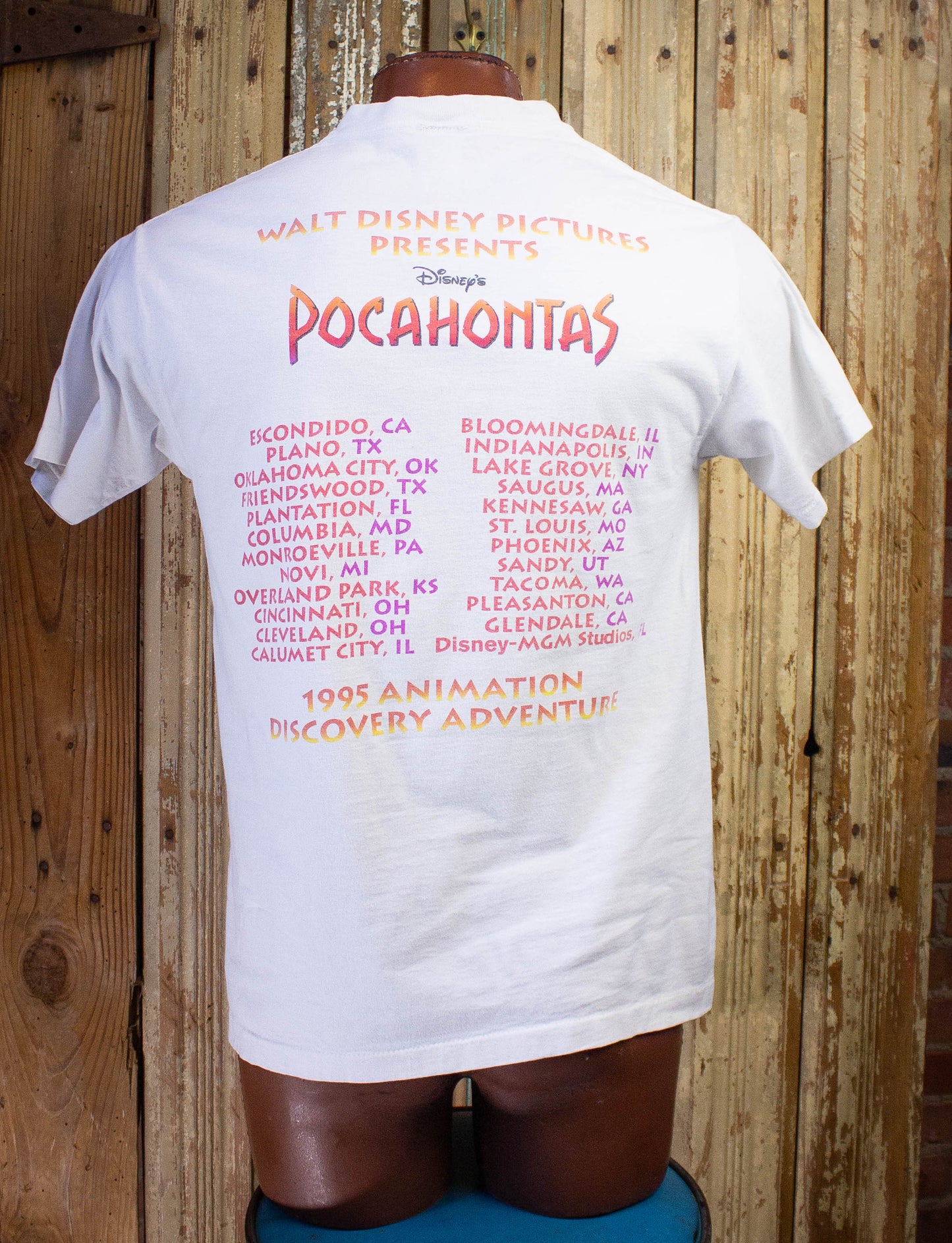 Vintage Disney Pocahontas Adventure Graphic T-Shirt 1995 M