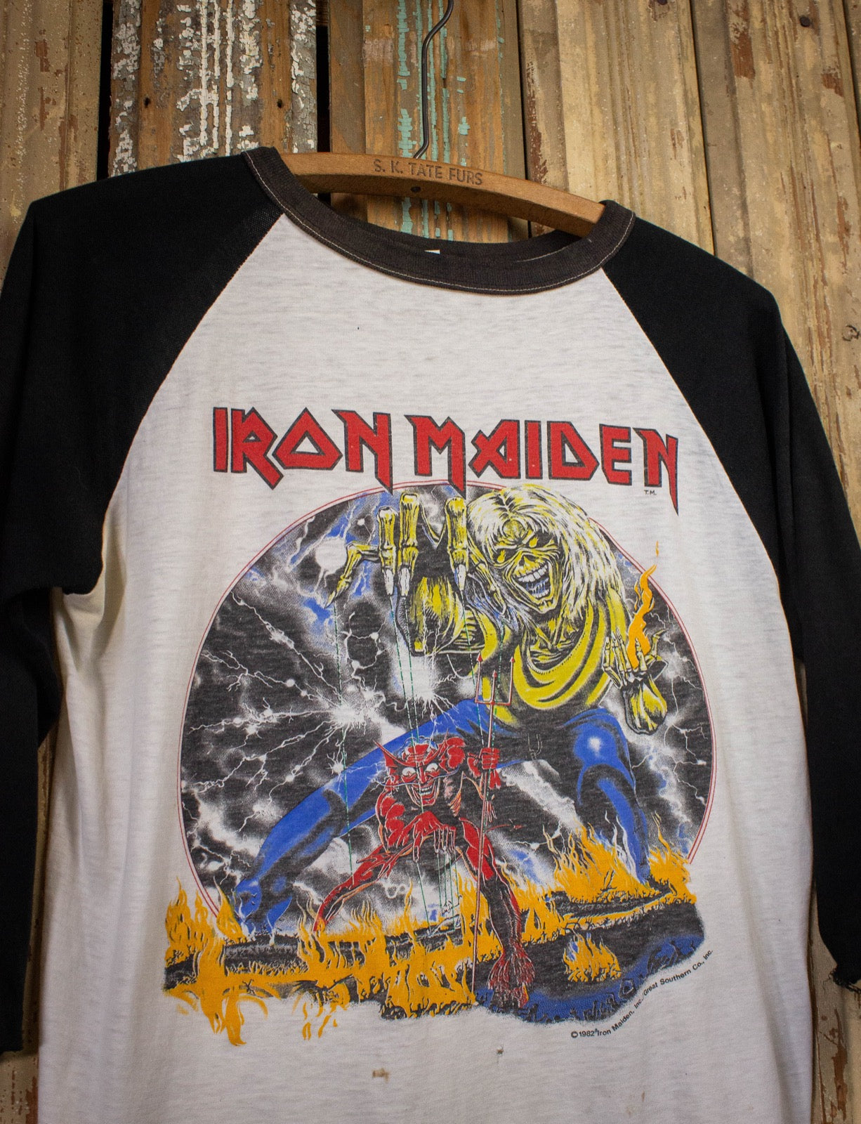 Vintage Iron Maiden 1982-83 The Number of The Beast Tour Raglan Concert T Shirt Black/White Medium