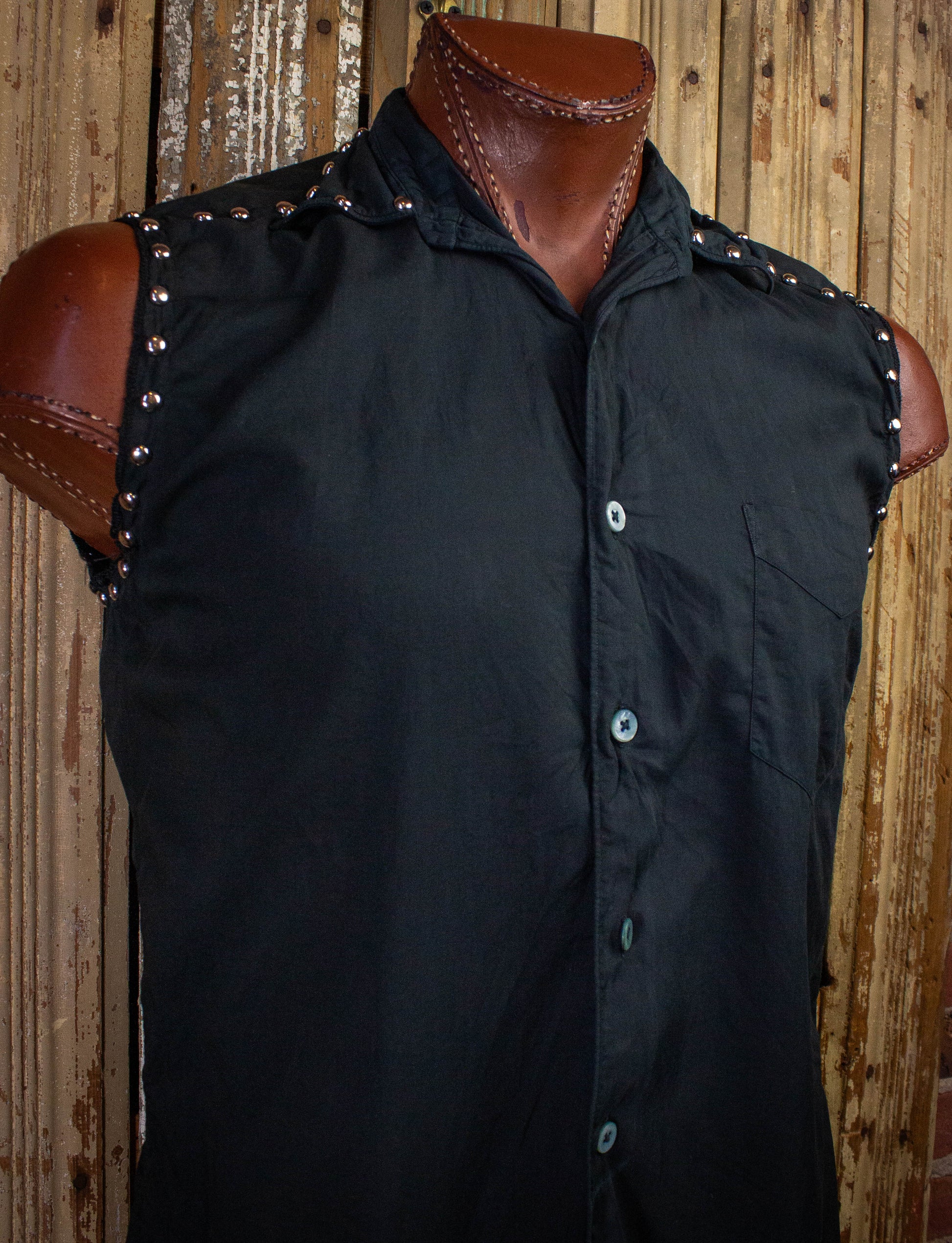 Vintage Trash and Vaudeville Sleeveless Button Up Shirt Black Large