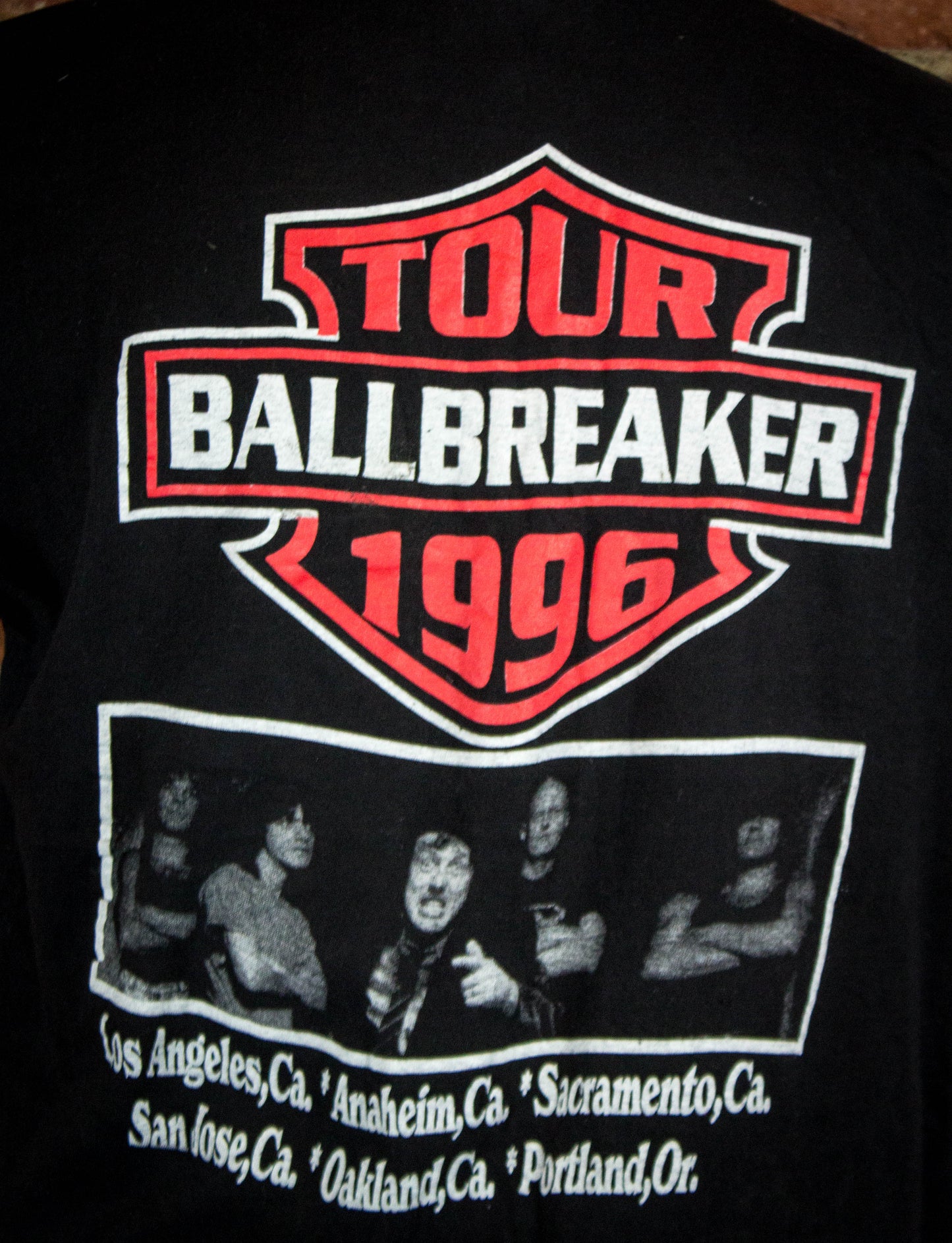 Vintage ACDC 1996 Ballbreaker Bootleg Parking Lot Black Concert T Shirt Unisex XL