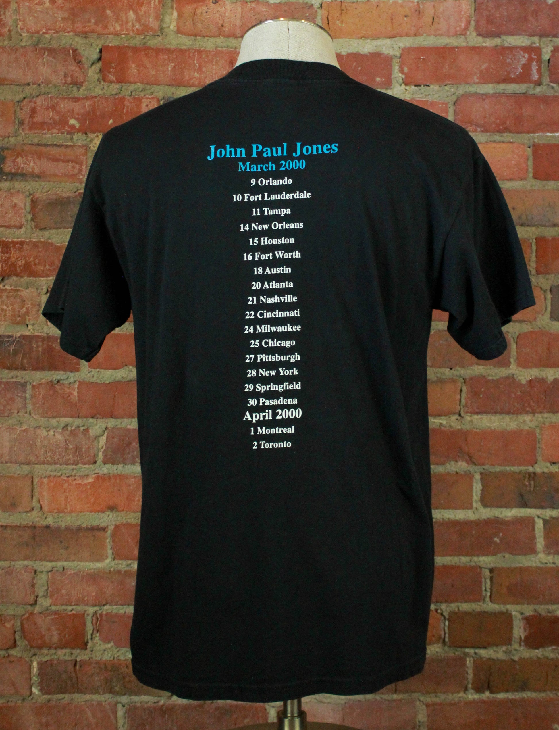 Vintage 2000 John Paul Jones Concert T Shirt - Large